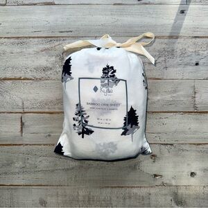 Kyte Baby bamboo crib sheet in black & white Tree GUC